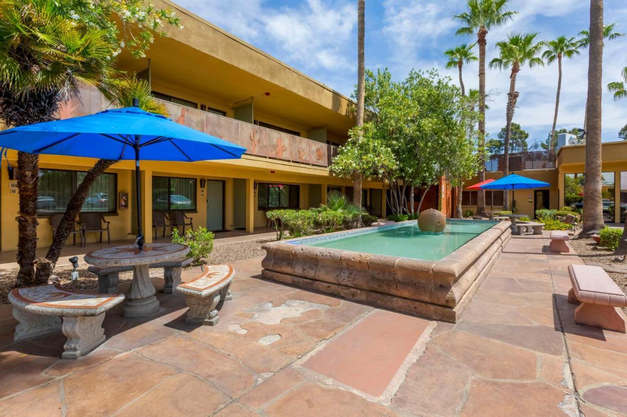 Western Royal Sun & 3* Tucson
