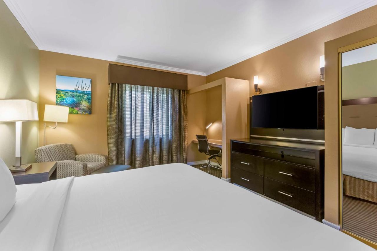Hotel Western Royal Sun & 3*